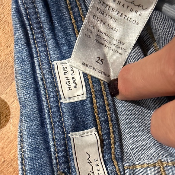 Kancan High Rise Distressed Flare Jeans Size 25 - Picture 5 of 5